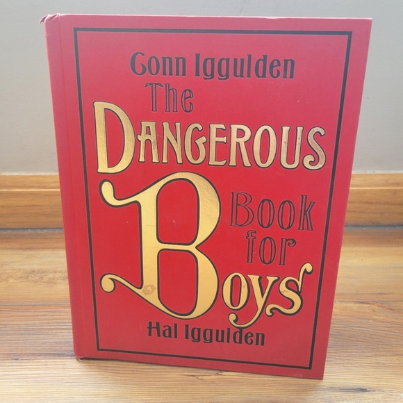 Hardcover The Dangerous Book for Boys - Picture 1 of 12